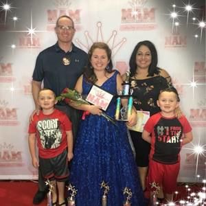 Meet your Posher, Carla